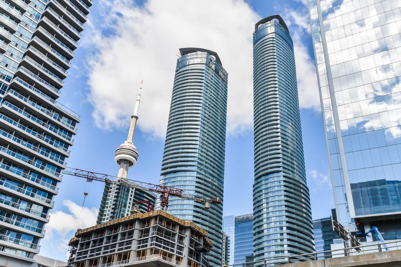 Condo Downtown, Cn Tower, Financial District *